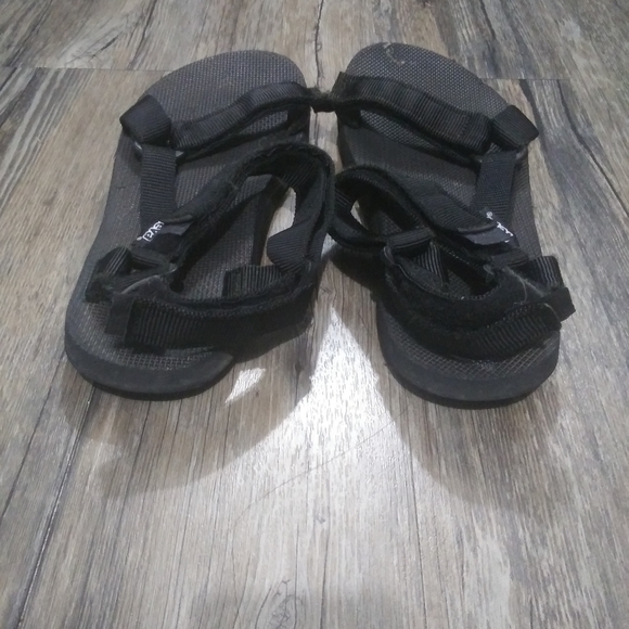 Teva sandals size 12 men black - Picture 4 of 7